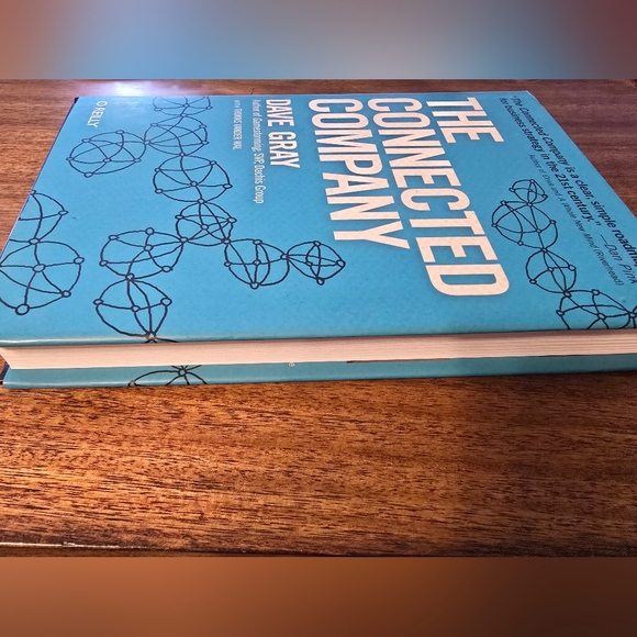Hardcover The Connected Company book by Fave Gray. Excellent condition. - Picture 3 of 5